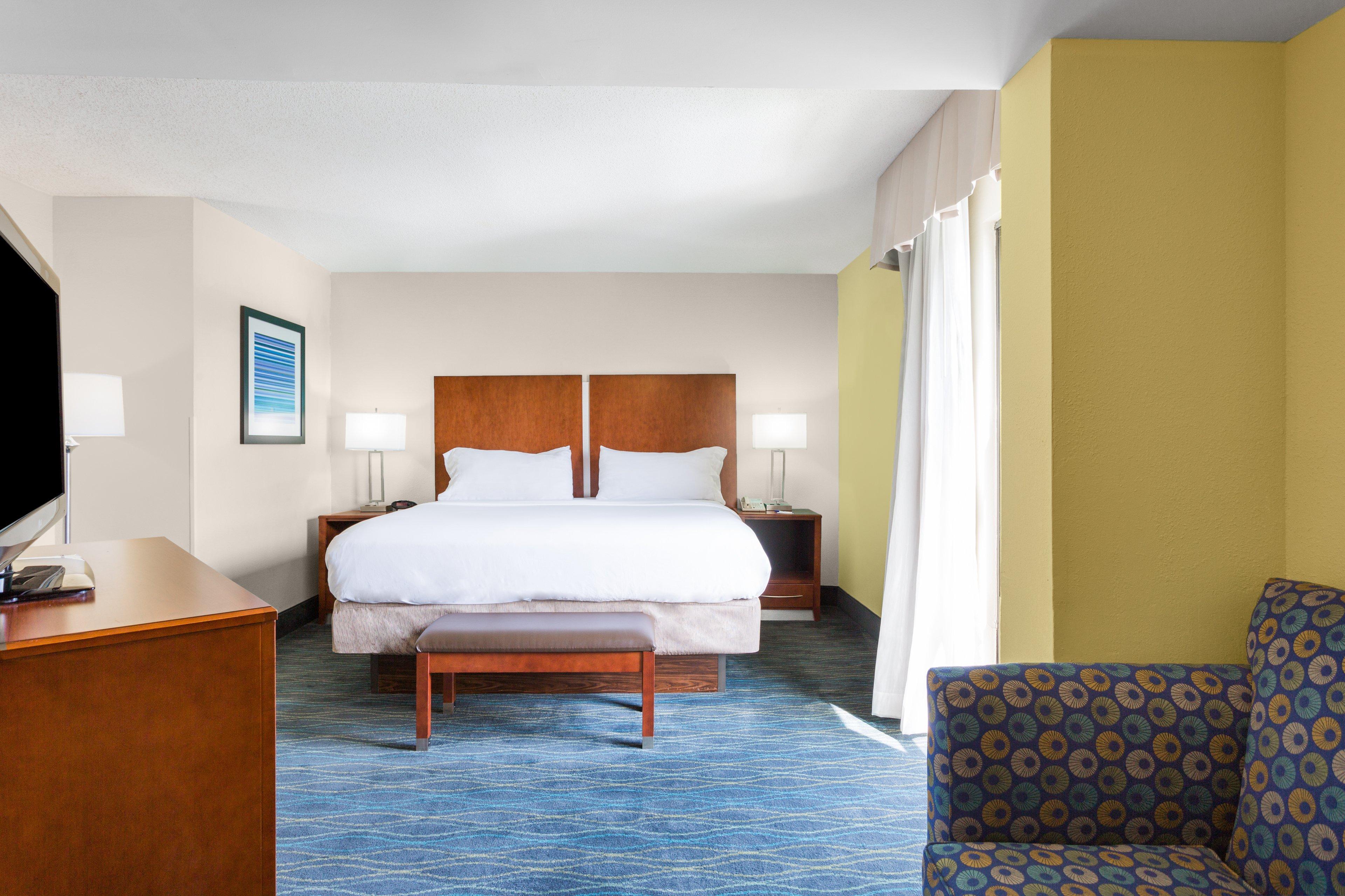 Holiday Inn Express & Suites Wilmington-University Center By Ihg Экстерьер фото