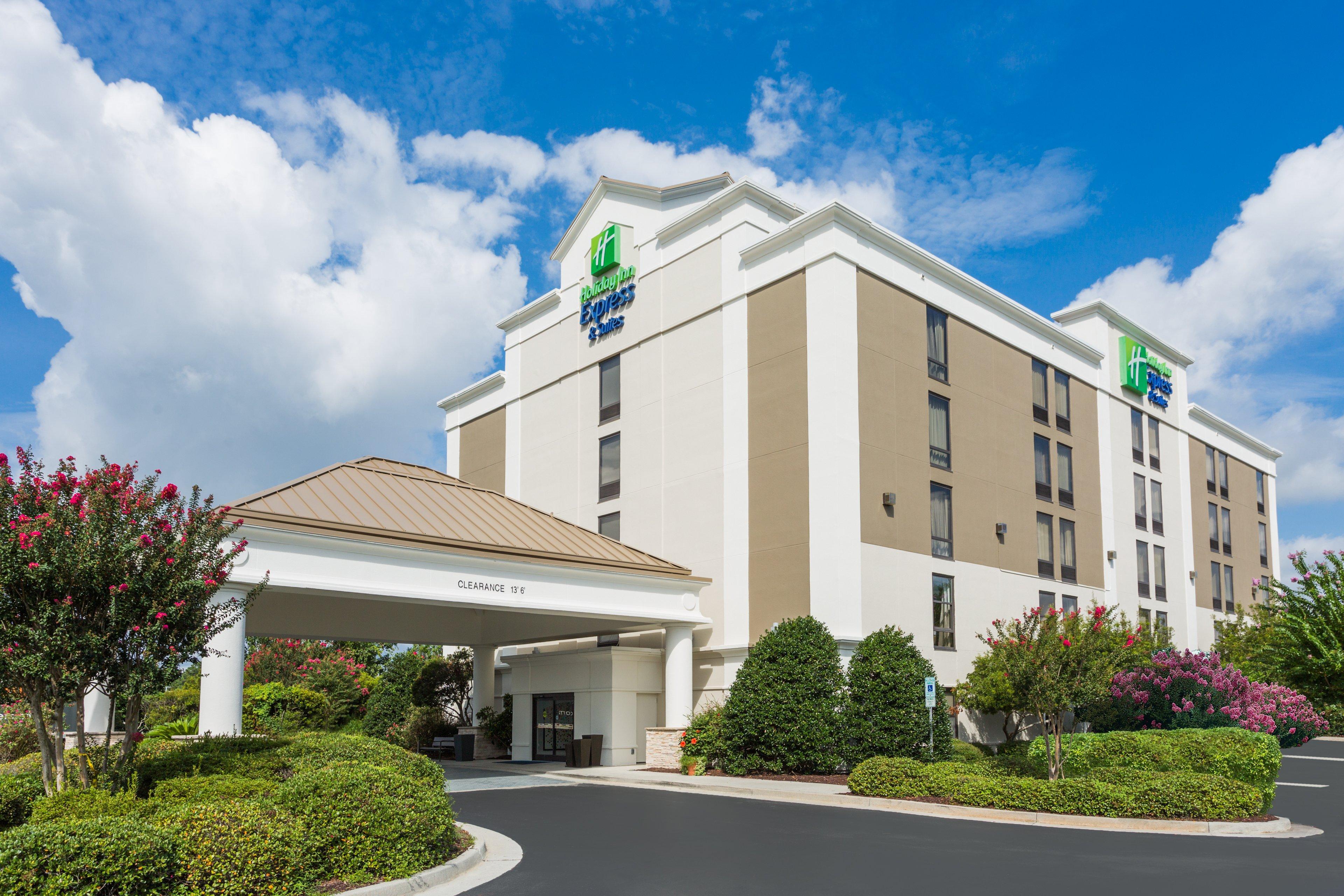 Holiday Inn Express & Suites Wilmington-University Center By Ihg Экстерьер фото